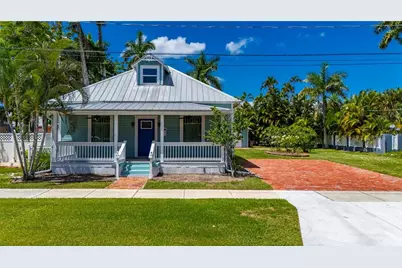115 Gill Street, Punta Gorda, FL 33950 - Photo 4