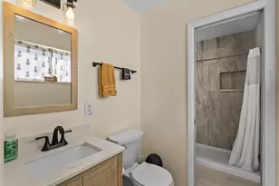 119 Oldenburgh Ct NE, Port Charlotte, FL 33952 - Photo 20