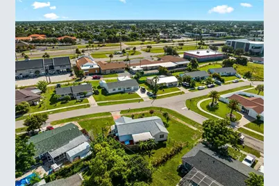 119 Oldenburgh Court NE, Port Charlotte, FL 33952 - Photo 24