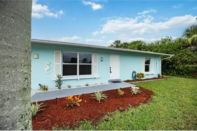 19367 Edgewater Drive, Port Charlotte, FL 33948 - Photo 4