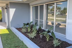 326 Wherley Ave SE, Port Charlotte, FL 33952 - Photo 58