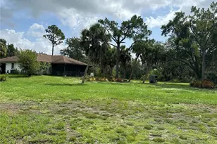 13075 Batlin Ave, Port Charlotte, FL 33953 - Photo 4