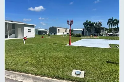 267 Dolphin Pkwy, Punta Gorda, FL 33950 - Photo 4