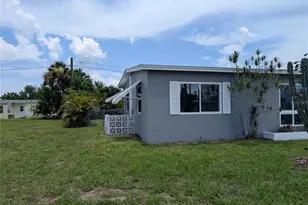 22311 Midway Blvd, Port Charlotte, FL 33952 - Photo 4