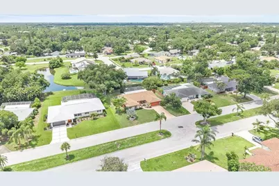 5012 Palm Aire Drive, Sarasota, FL 34243 - Photo 38