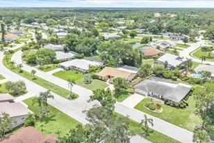 5012 Palm Aire Dr, Sarasota, FL 34243 - Photo 40