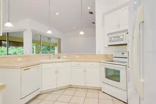2991 Grandview Dr, North Port, FL 34288 - Photo 16
