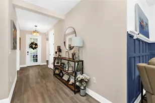 10703 Falling Leaf Ct, Parrish, FL 34219 - Photo 6
