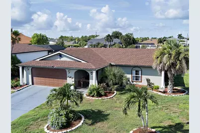 107 Peckham Street SW, Port Charlotte, FL 33952 - Photo 2