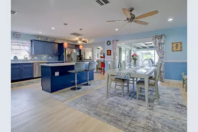 107 Peckham Street SW, Port Charlotte, FL 33952 - Photo 4