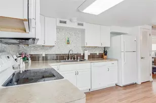 5747 Holiday Park Blvd, North Port, FL 34287 - Photo 10