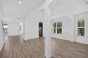 5934 Anise Dr, Sarasota, FL 34238 - Photo 4