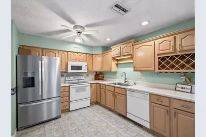 4135 Cotton Tail Drive, New Port Richey, FL 34653 - Photo 2