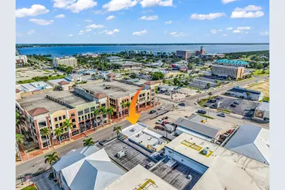 111 W Olympia Avenue, Punta Gorda, FL 33950 - Photo 2