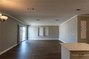 25 Copenhagen Ave, Punta Gorda, FL 33950 - Photo 2