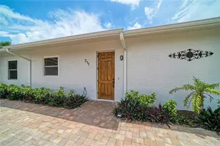211 Bahia Vista Dr, Englewood, FL 34223 - Photo 8