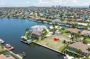 375 Wales Ct, Marco Island, FL 34145 - Photo 1