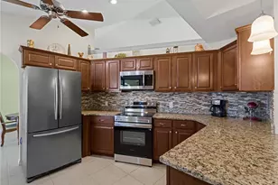 3370 Dover Dr, Punta Gorda, FL 33983 - Photo 4