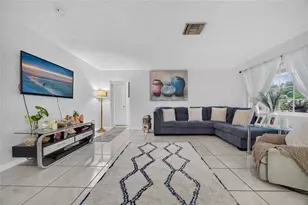 4701 Spahn St, Sarasota, FL 34232 - Photo 4