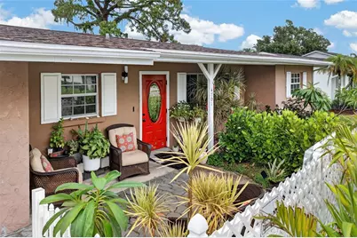 4701 Spahn Street, Sarasota, FL 34232 - Photo 2