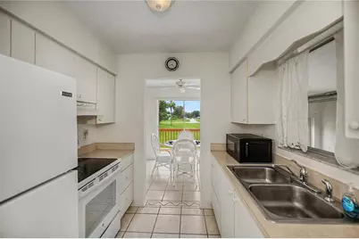 2828 Magnolia Way, Punta Gorda, FL 33950 - Photo 4