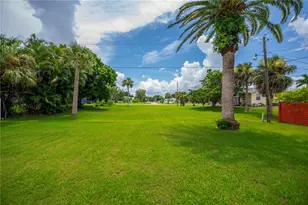 2828 Magnolia Way, Punta Gorda, FL 33950 - Photo 38
