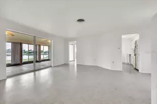 3395 Pinetree St, Port Charlotte, FL 33952 - Photo 4
