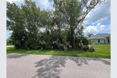 22523 Sacramento Avenue, Port Charlotte, FL 33954 - Photo 2