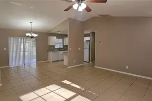 3740 SW Santa Barbara Pl, Cape Coral, FL 33914 - Photo 4