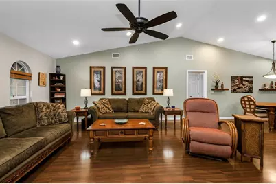 73 Manizaks Avenue, Punta Gorda, FL 33983 - Photo 8