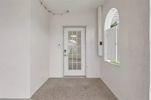 1005 Alston Ln, Englewood, FL 34223 - Photo 14