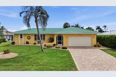 365 Belaire Court, Punta Gorda, FL 33950 - Photo 1