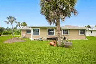 18423 Alphonse Cir, Port Charlotte, FL 33948 - Photo 22