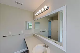 3205 40th St W, Bradenton, FL 34205 - Photo 10