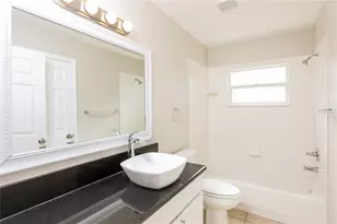 1717 Erin Brooke Dr, Valrico, FL 33594 - Photo 8