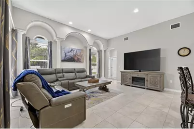 111 Falling Water Drive, Brandon, FL 33511 - Photo 22