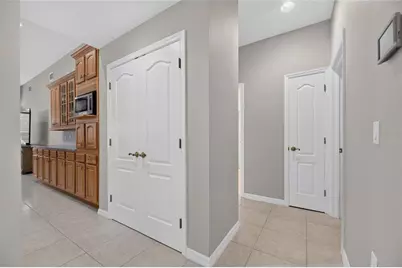 111 Falling Water Drive, Brandon, FL 33511 - Photo 36