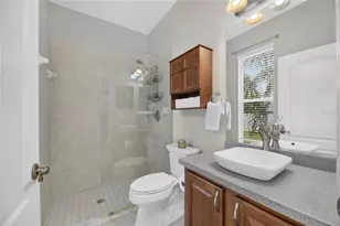 111 Falling Water Dr, Brandon, FL 33511 - Photo 30