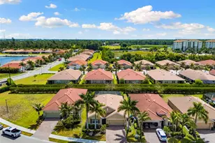 3215 Birchin Ln, Fort Myers, FL 33916 - Photo 30