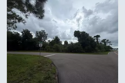 192 Macarthur Drive, Port Charlotte, FL 33954 - Photo 6