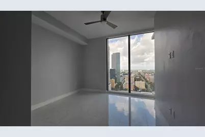 100 1st Avenue N #2406, Saint Petersburg, FL 33701 - Photo 22