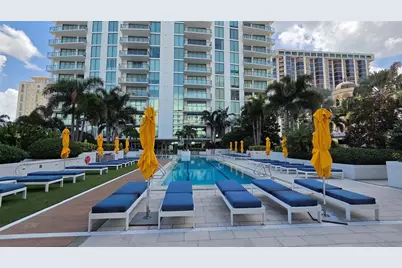 100 1st Avenue N #2406, Saint Petersburg, FL 33701 - Photo 40