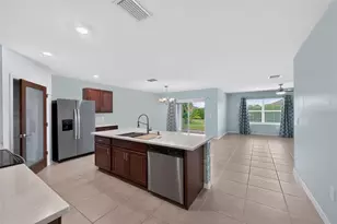 4107 Manatee Ln, Port Charlotte, FL 33980 - Photo 12
