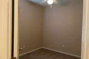 1818 Governor Ave, North Port, FL 34288 - Photo 14