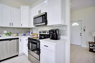 109 Fire Island Avenue NE, Lake Placid, FL 33852 - Photo 10
