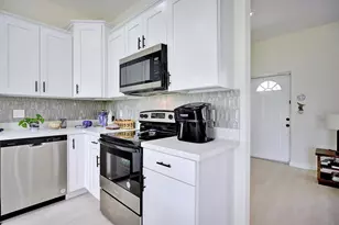 109 Fire Island Ave NE, Lake Placid, FL 33852 - Photo 10