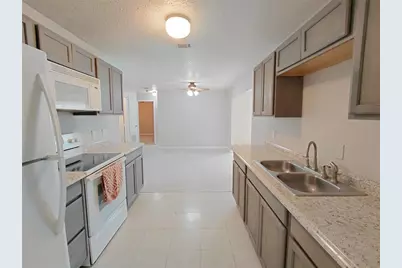 18292 Morrisson Avenue, Port Charlotte, FL 33948 - Photo 18