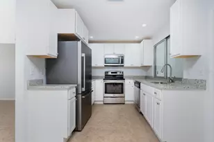 533 E Charlotte Ave, Punta Gorda, FL 33950 - Photo 4