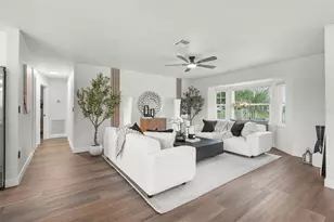 30 Oakland Hills Ct, Rotonda West, FL 33947 - Photo 8