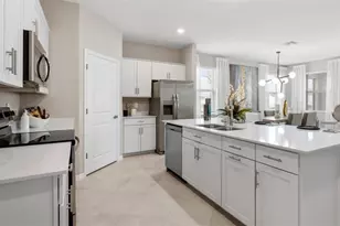 8571 St Kitts Cir, Englewood, FL 34224 - Photo 2